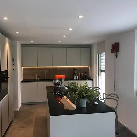 Maison Contemporaine Avec Vue Sur Le Mont Tendre Holiday home Grancy